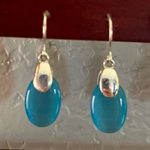 Earring and necklace set.